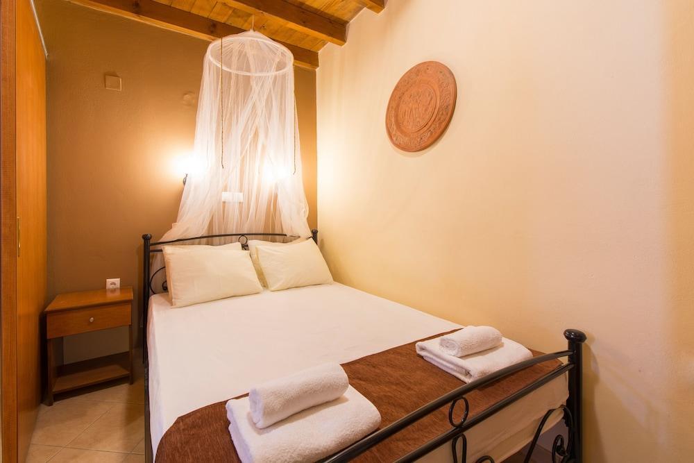 3 Charites Old Town Διαμέρισμα Rhodes City Εξωτερικό φωτογραφία